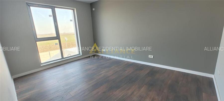 Casa individuala - 5 camere - 3 bai - 120mp utili - 3