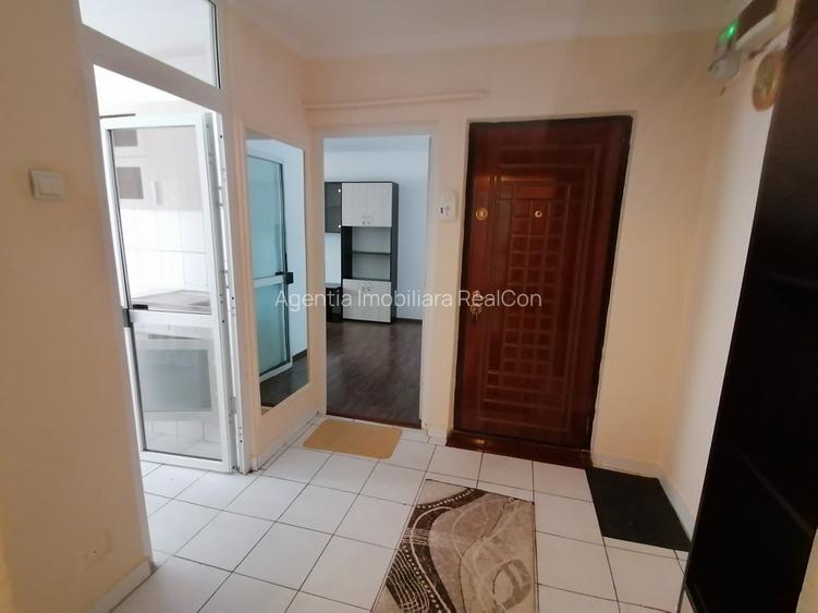 Apartament 2 camere p 4 Traian zona 24 Trepte - 8