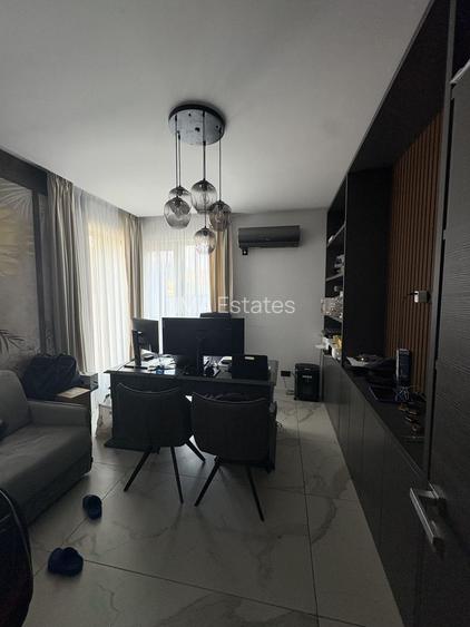 Vila  cu finisaje si mobila de lux, aproape de Cambridge School - 21