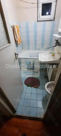 Apartament cu 3 camere - cartierul Dâmbu Pietros, str. Lămâiței - 9