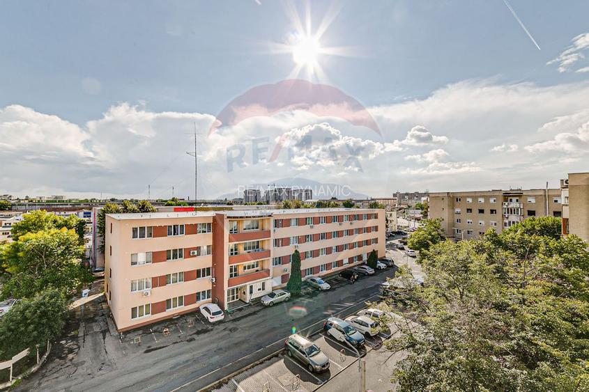 Apartament de vânzare cu 2 camere, P.ța UTA - 8