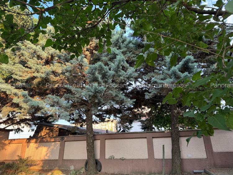 Vila de vanzare ultracentral Focsani, strada N . Titulescu, nr 2 bis - 9