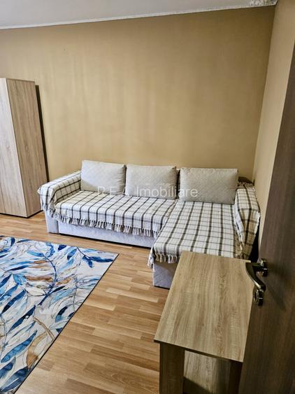 2 camere decomandat la etajul 1 in triunghiul Aviatiei - 2