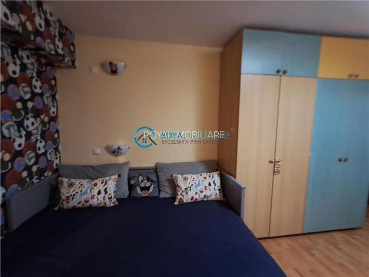 Royal Imobiliare - Vanzare apartament 4 camere zona Piata Mihai Viteazu - 11