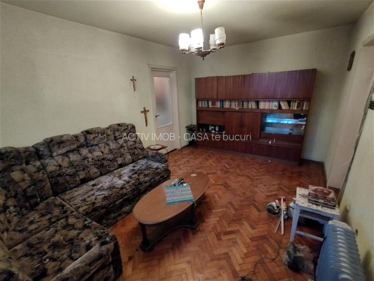 Oravita, Apt.3 Cam, Et.1, Zona Garii, Pret Negociabil - 9