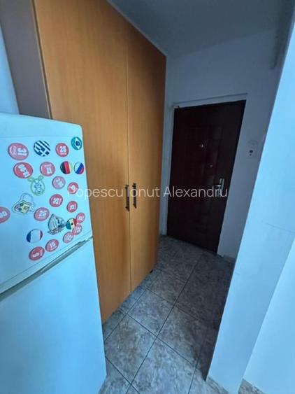 Închiriere Apartament 2 Camere | Trivale, Pitești | Semidecomandat | 1500 LEI  - 8