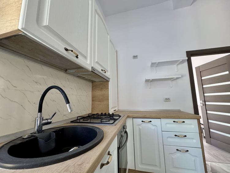 Apartament 3 camere, 63 mp, mobilat, terasă, zona Corneliu Coposu