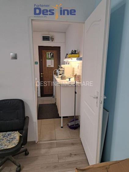 Mircea cel Batran , Spatiu comercial  parter ,37mp - 3