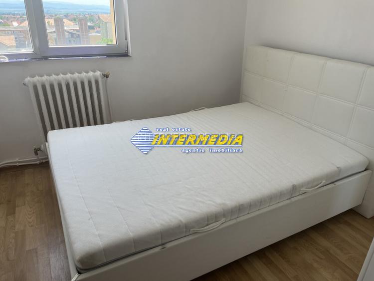 Apartament cu 3 camere de inchiriat in Cetate zona Bulevard Alba Iulia mobilat - 10