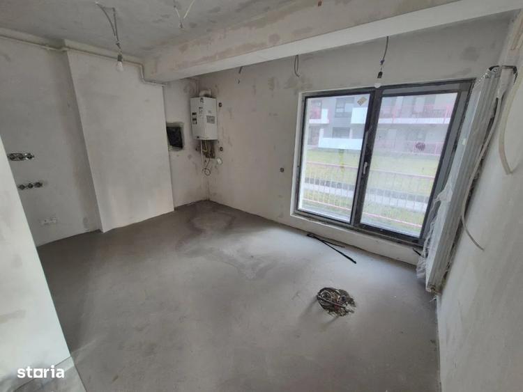 Spațiu aprobat pentru cabinet stomatologic cu 3 scaune, 70mp zona vivo