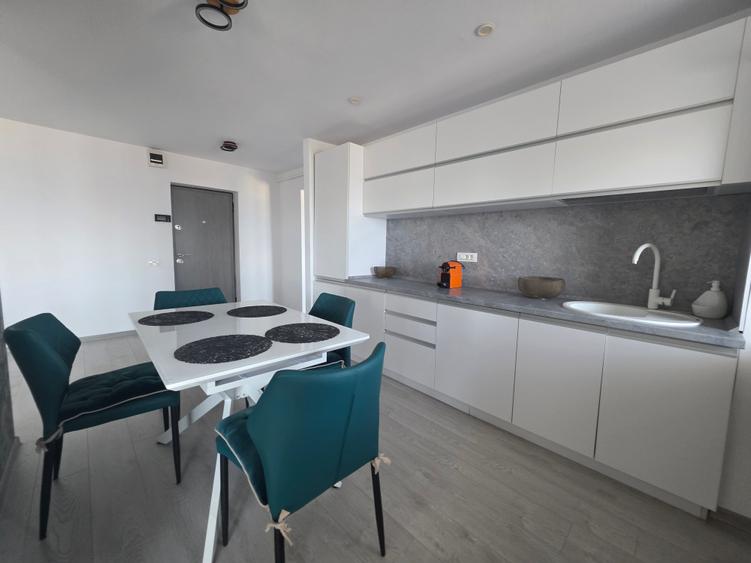 Zona exclusivista -vedere frontala la mare -Renovat