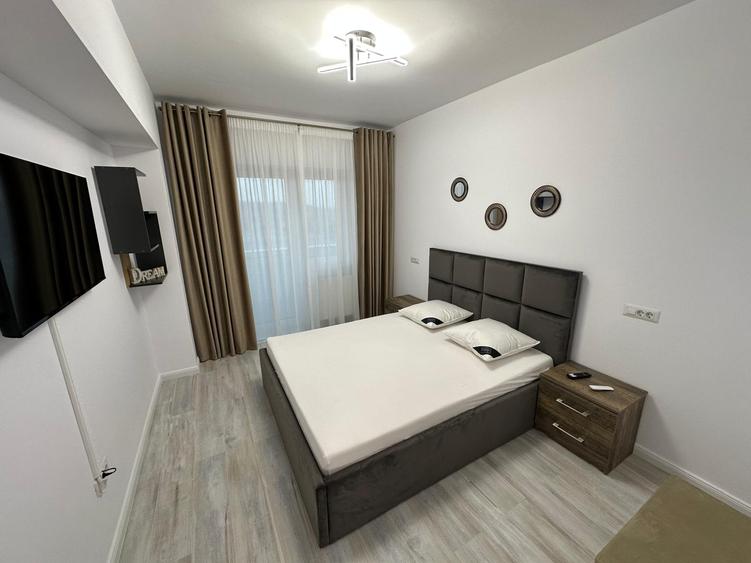Unirea Towers, Podu Ros, apartament nou, 2 camere, terasa, parcare proprie