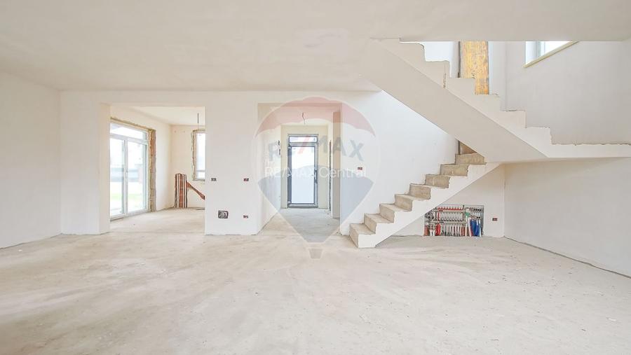 Casă Individuală în Cartierul Izvor - 5