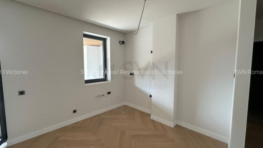 REA1028629 Studio Erou Iancu Nicolae Jollie Ville - 5