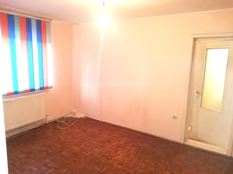 Vanzare 2 camere-Imobiliare MAXICONFORT - 2
