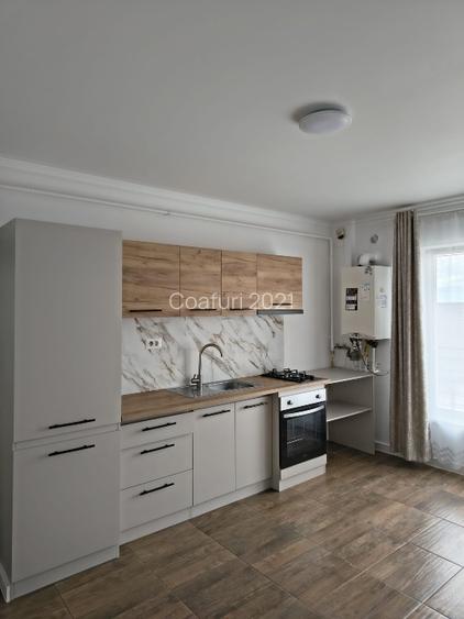 Vând apartament cu parcare  - 9