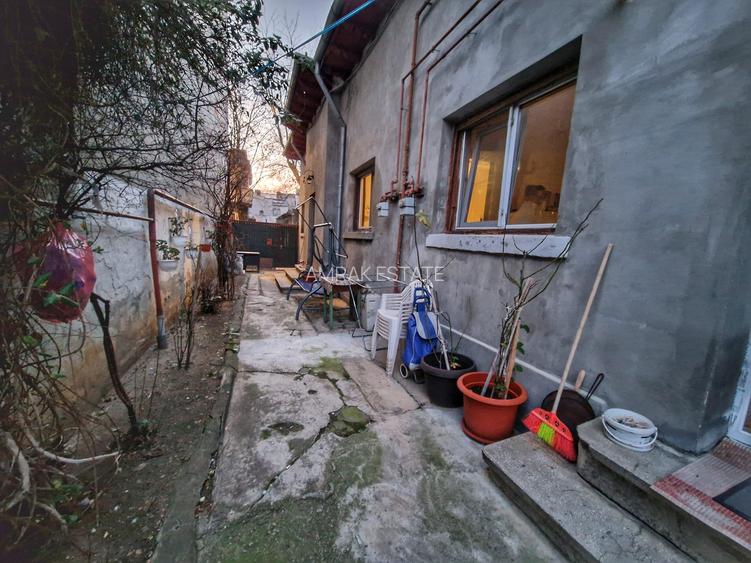 Casa cu tavan inalt - Piata Alba Iulia - Singur in curte - 11