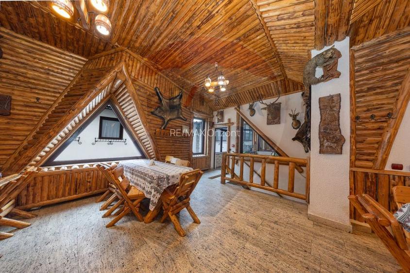 Pensiune cu restaurant și spații comerciale, central Râșnov - 9