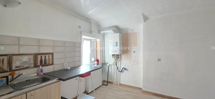 Spațiu exclusivist de închiriat/Mansardă în vilă interbelică/ - 11