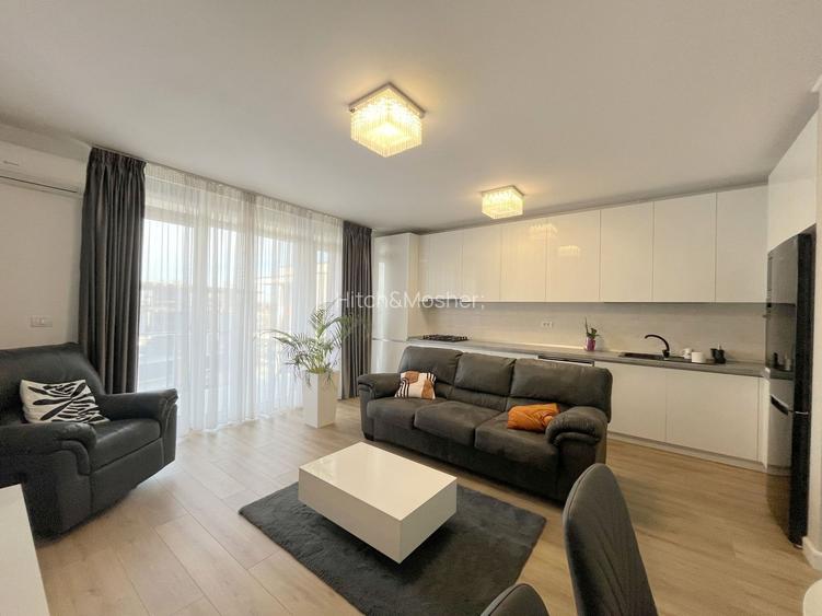 Apartament de inchiriat -2 camere + parcare - 4