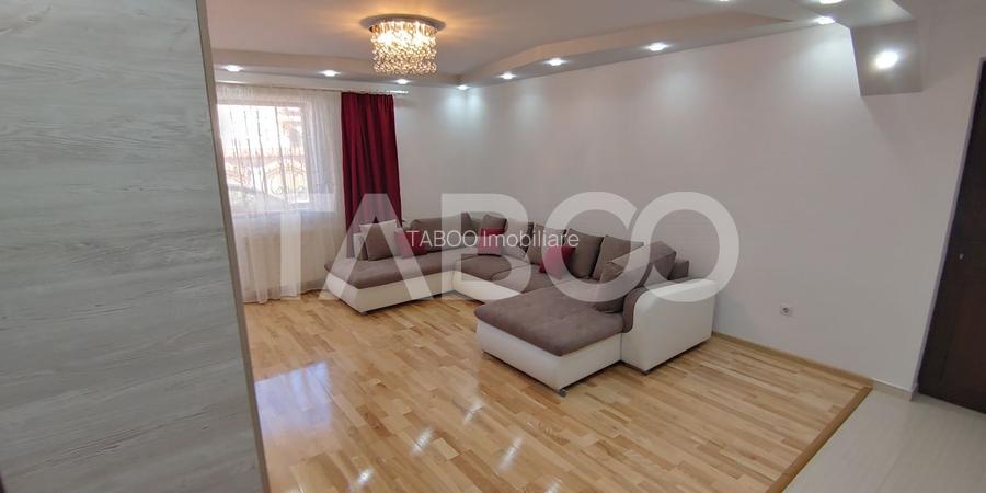 Apartament de inchiriat la casa 2 camere loc parcare in Selimbar - 2