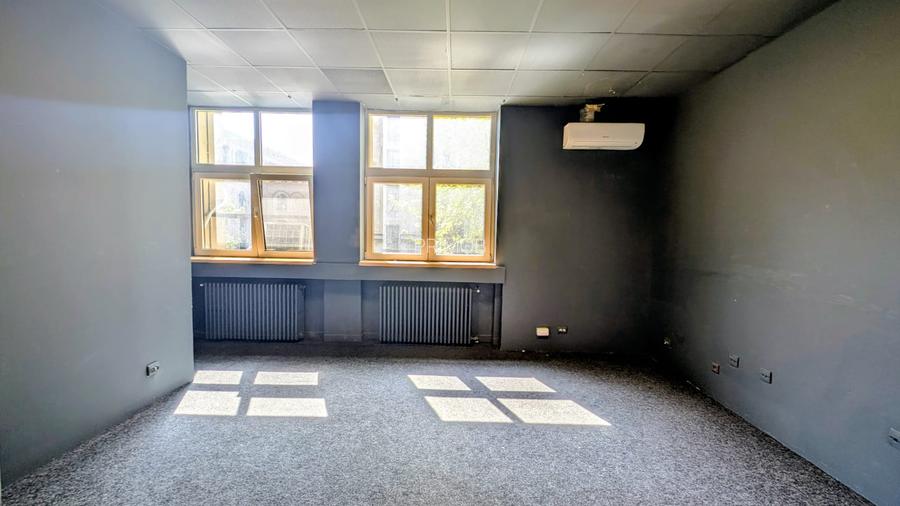In incinta Casei Presei Libere,renovat,compartimentat,pentru birouri - 3