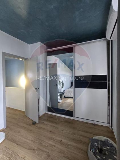 De vanzare Casă / Duplex - 10