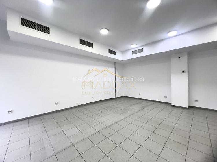 Spatiu Comercial Stradal de Inchiriat | Vanzare | 240mp - 10