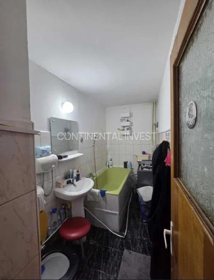 Garsoniera decomandata conf 1 sporit, Vitan Mall - 900 m pana la metrou Dristor - 5