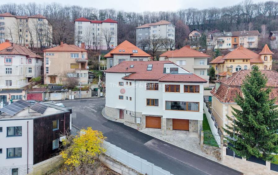 Apartament deosebit intr-o vila situata pe Dealul Cetatii - 43