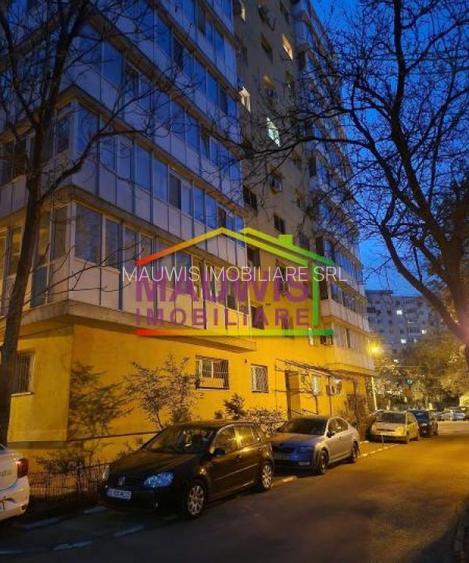 Pantelimon / vis a vis de Bis Capra / 2 bai / - 2