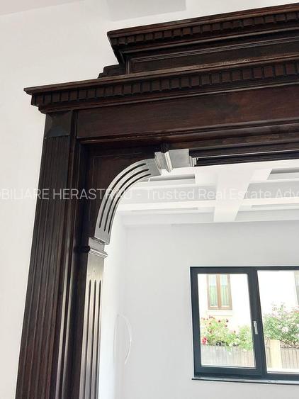 Vila neoclasica urbană | Palatul Parlamentului - 28