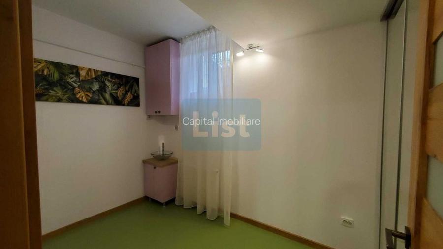 Spatiu comercial cu vitrina generoasa, parcari, randament 6.8%! - 4