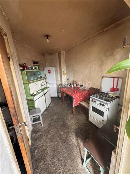 Apartament 4 camere Decomandat Bld. Obregia - 11