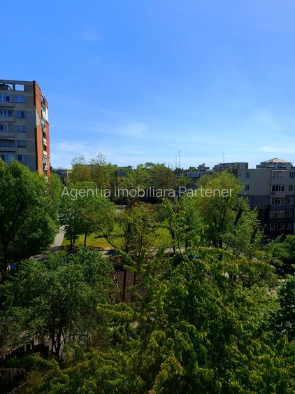 2 camere Craiovei , Centrală / NEGOCIABIL , Amplasament DEOSEBIT - 20