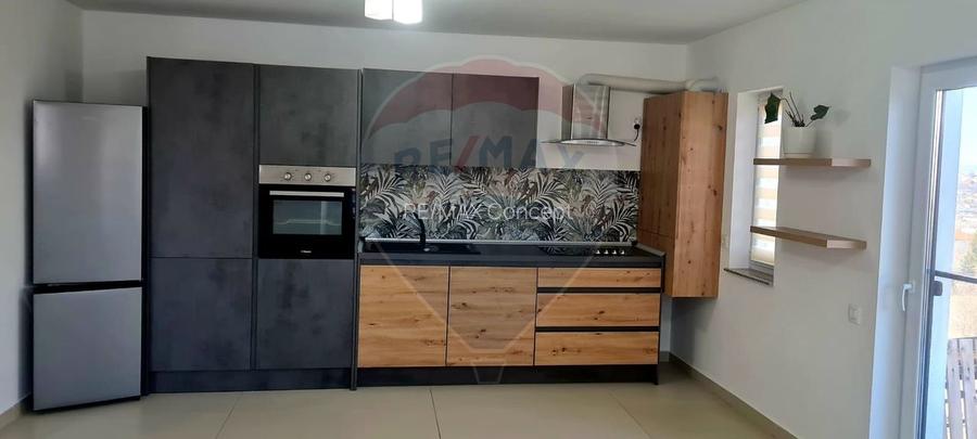 Casă 4 camere de inchiriat in Borhanci - 8