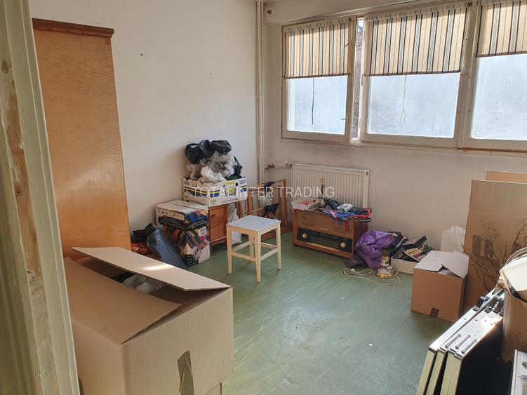 Vanzare-2 camere-1/4-decomandat-Dr Taberei 34-liber-de renovat-95000E - 4