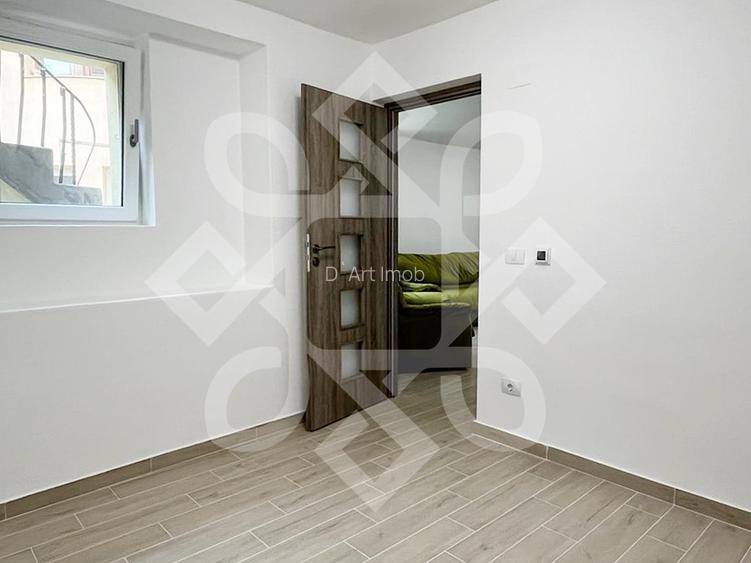 Apartament cu 3 camere de vanzare ultracentral in Oradea - 12