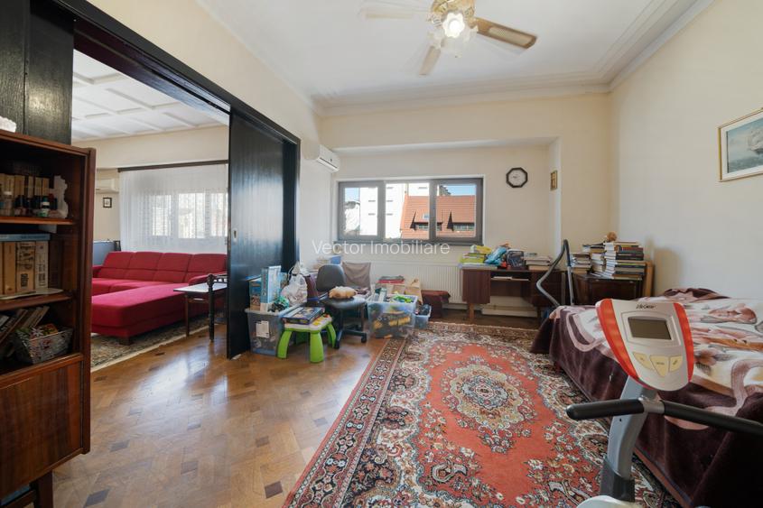 Reședință 173mp*Etaj 2/2 in vilă interbelică*5 camere-3 bai*Credit ipotecar - 8