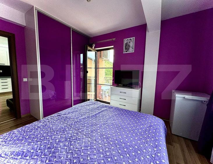 Apartament cu 3 camere ,semidecomandat, 51 mp, zona Stejarului - 11