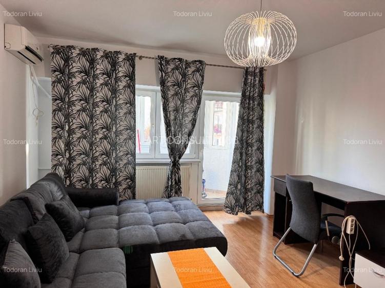 Garsoniera | Vitan | Decomandata | Balcon | Metrou in Proximitate - 2