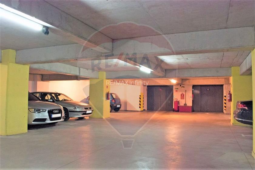 Spațiu de birouri de inchiriat 330 - 550 mp Clasa A Comision 0% - 11