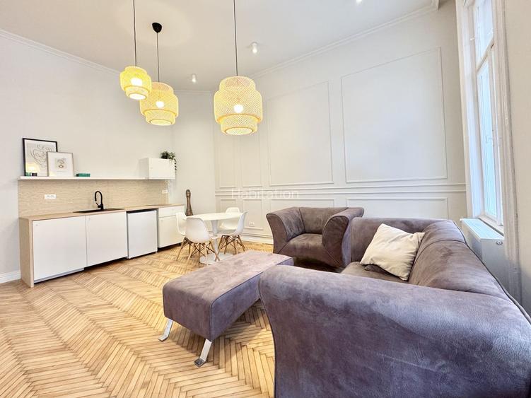 Apartament elegant si vibrant, prima inchirere,  Central - P-ta Maria - 2