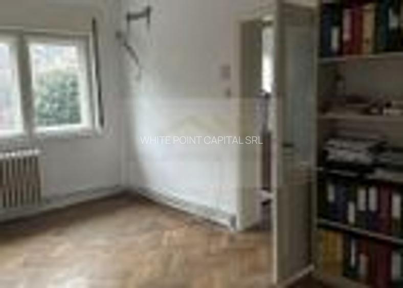 Casă pretabilă birouri / spațiu depozitare | 100 mp utili | Curte 200 mp - 4