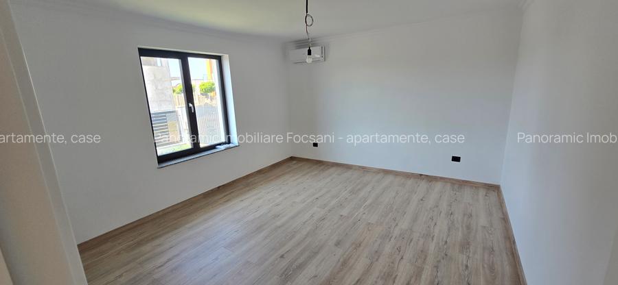 Casa noua , moderna, de vanzare Focsani - 2