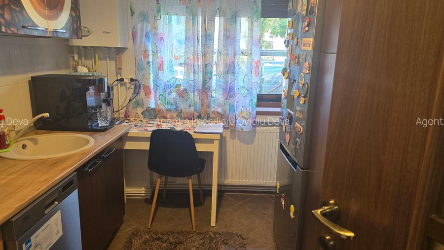 Vand apartament 2 camere in Deva, zona I. Traian, parter, mobilat, utilat - 4