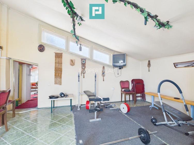 Proprietate multifuncțională central Arad - 9