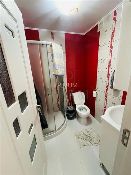 LIPOVEI - PARTER INALT - 3 camere - 2 bai - balcon - centrala proprie - clima - - 7