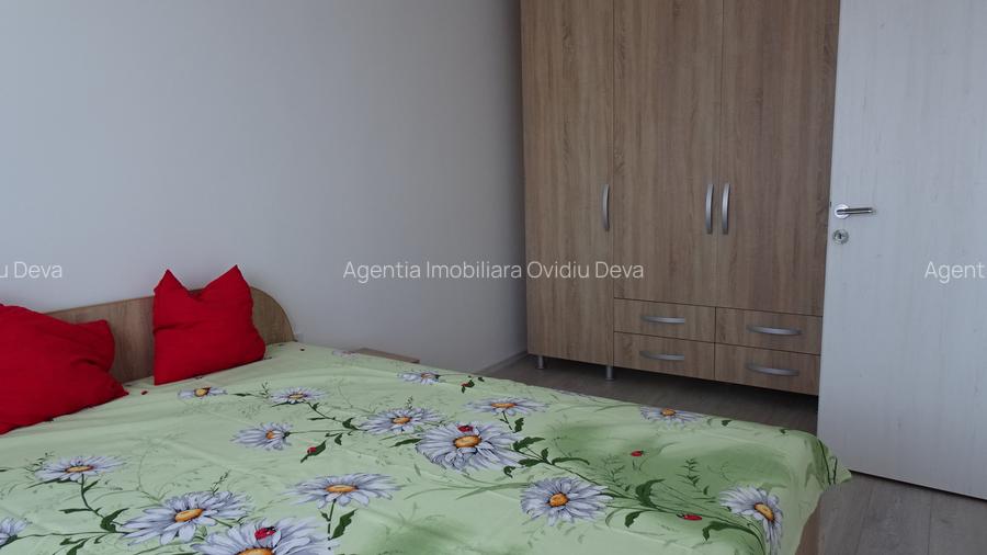 Inchiriez apartament 2 camere in Deva, ultracentral, Bld. 1 Decembrie, et 2 - 8