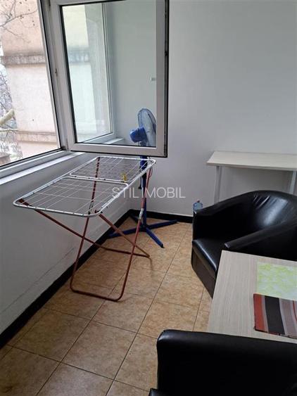 Apartament 2 camere decomandat CENTRU, mobilat complet- 479 EUR - 3